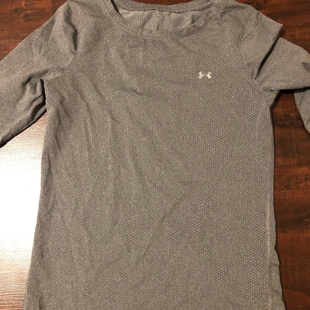 Grey Under Armour Gray Dry Fit shirt
